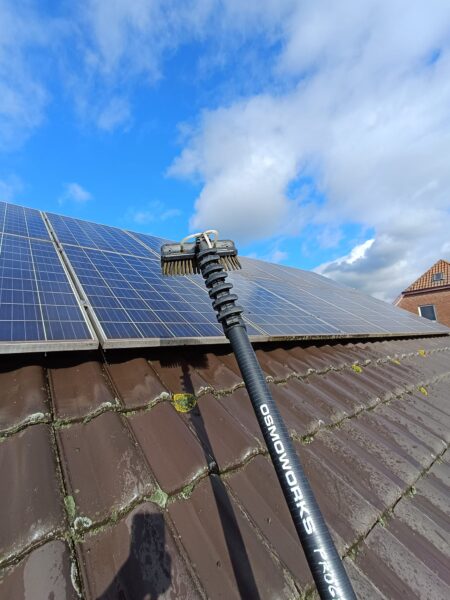 zonnepanelen reinigen